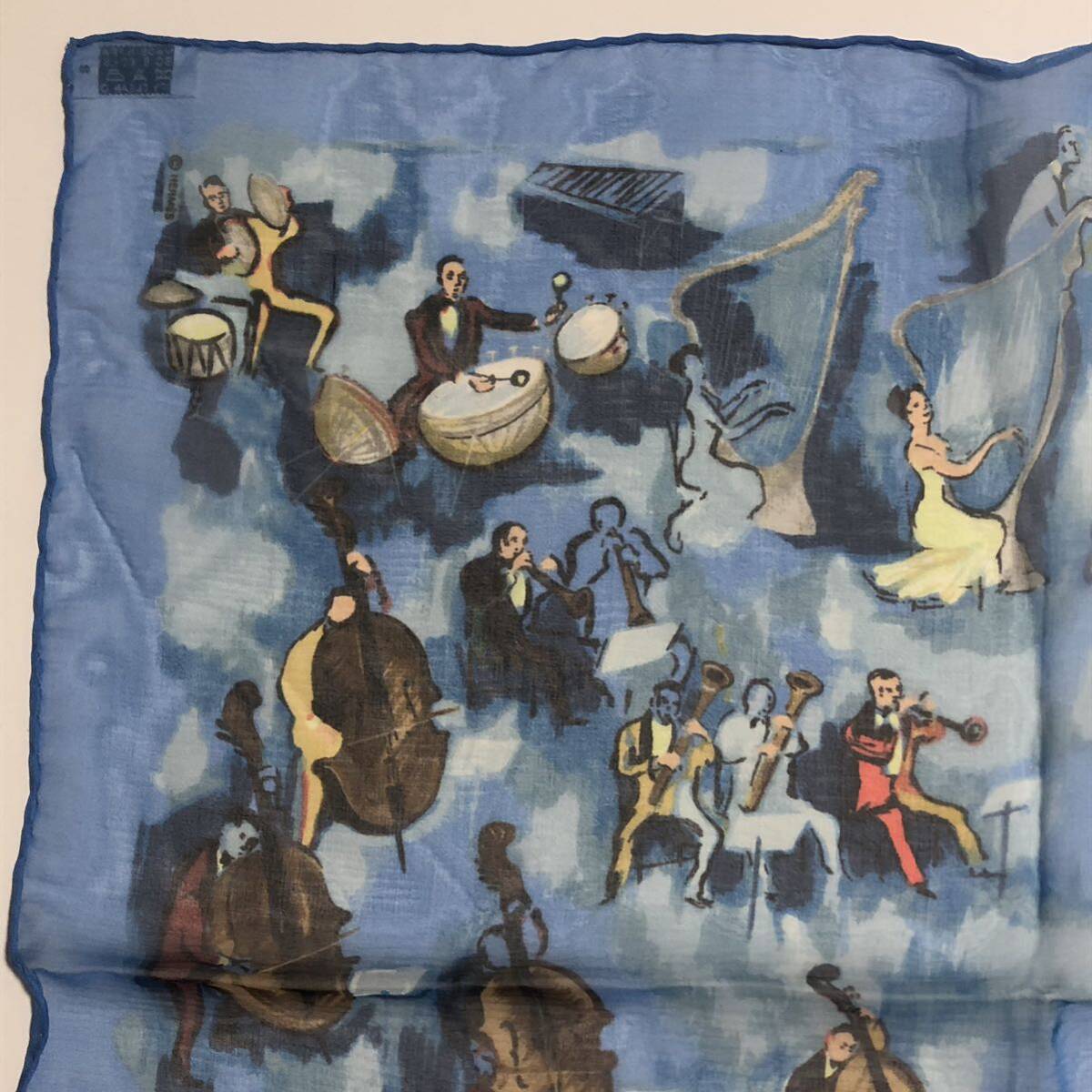 超美品 プチカレ CONCERTO エルメス ミニスカーフ コンチェルト 超美品 プチカレ CONCERTO エルメス ミニスカーフ コンチェルト