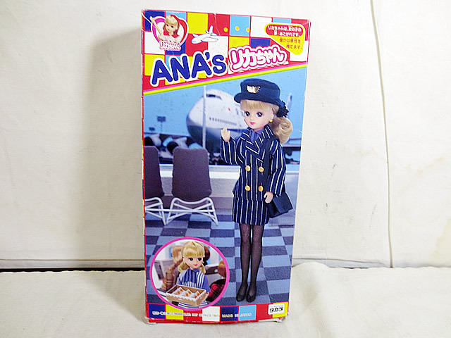 新品 タカラ　ANA　リカちゃん 全日空 キャビンアテンダント スチュワーデス