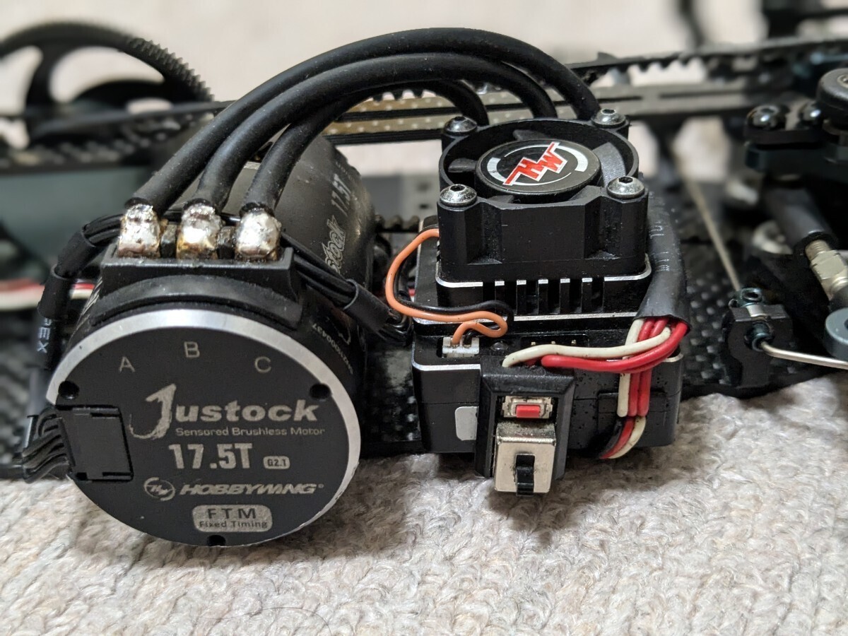 無限精機電動ツーリングカーMTC2R オプション スペアパーツ付き 無限精機電動ツーリングカーMTC2R オプション スペアパーツ付き