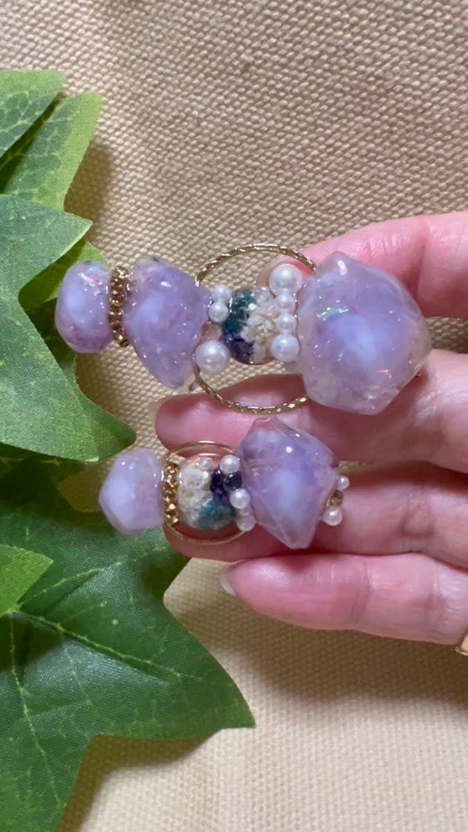 レジンアクセサリー ヘアクリップ 2個セット