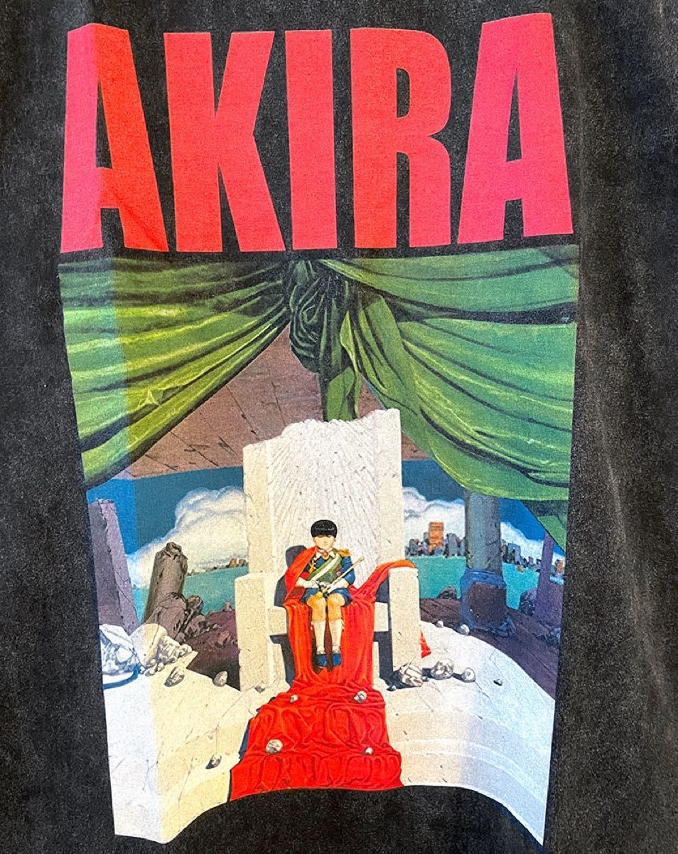 AKIRA アキラ 映画 アニメ Tシャツ 金田 鉄雄 レトロ エモい AKIRA アキラ 映画 アニメ Tシャツ 金田 鉄雄 レトロ エモい
