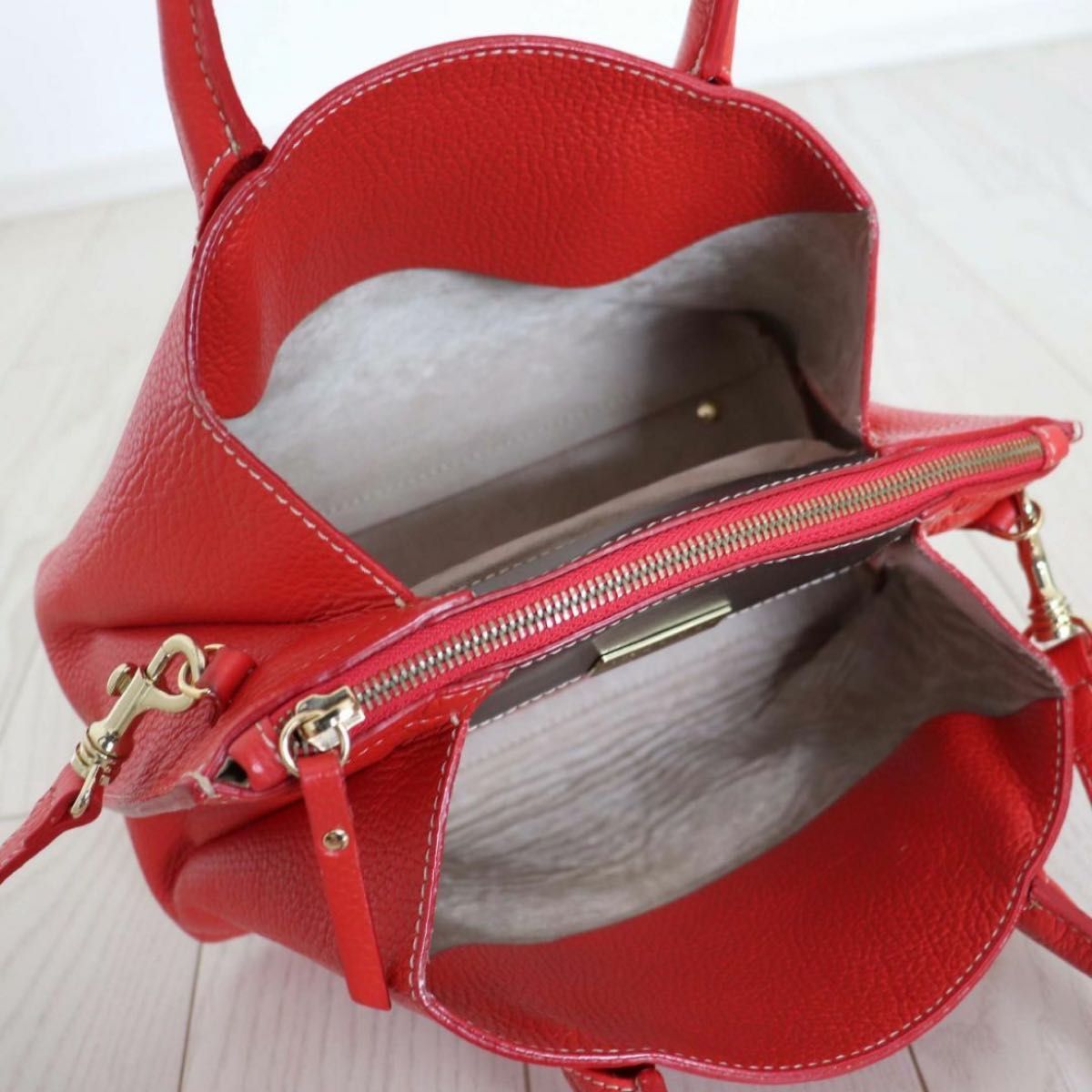 IACUCCI イアクッチ VELAR ベラール レザー 2WAY バッグ|Yahoo IACUCCI イアクッチ VELAR ベラール レザー 2WAY バッグ|Yahoo