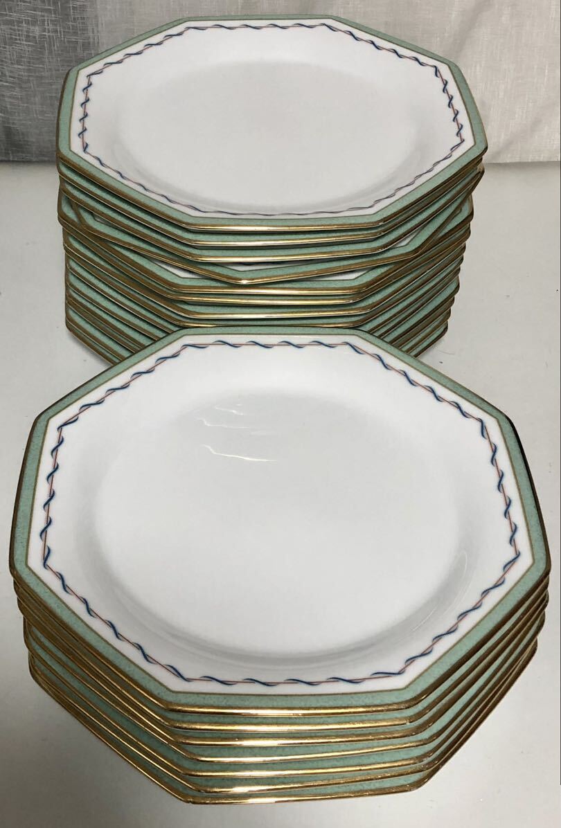 BIG SALE ★★おすすめ★★ NORITAKE OCTAGONAL USED PLATES ノリタケ 八角形 ミート皿 プレート皿 金彩 約24.5cm 20枚セット中古です。