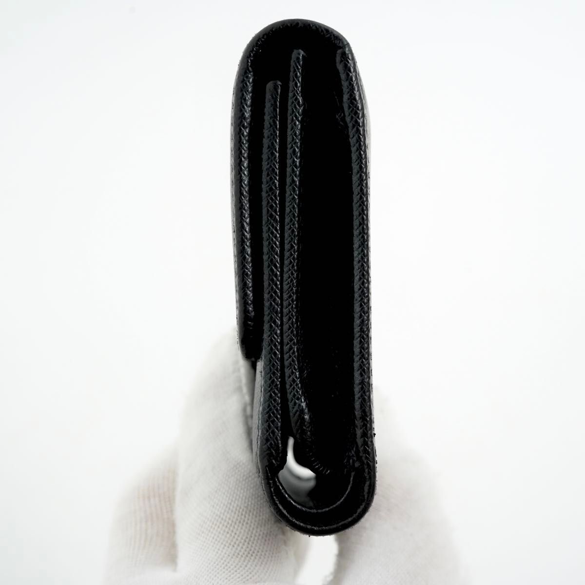 未使用・展示品】 PRADA プラダ ミニ財布 三つ折り サフィアーノ 未使用・展示品】 PRADA プラダ ミニ財布 三つ折り サフィアーノ