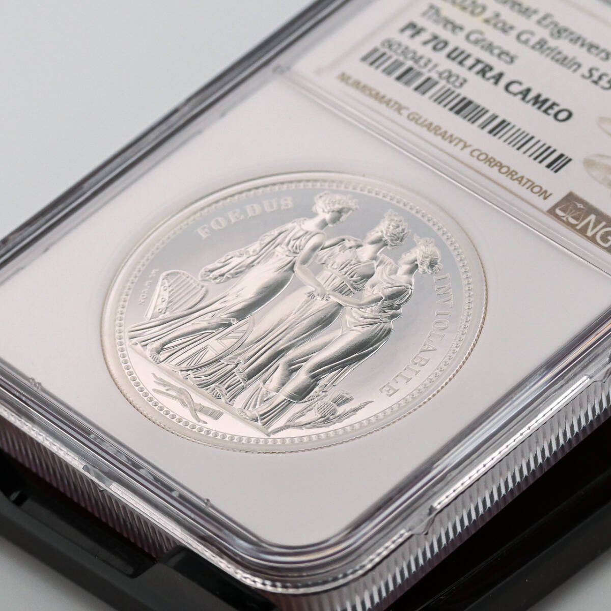 1円出品☆最高鑑定☆イギリス 2020 スリーグレイセス 5ポンド 2 1円出品☆最高鑑定☆イギリス 2020 スリーグレイセス 5ポンド 2