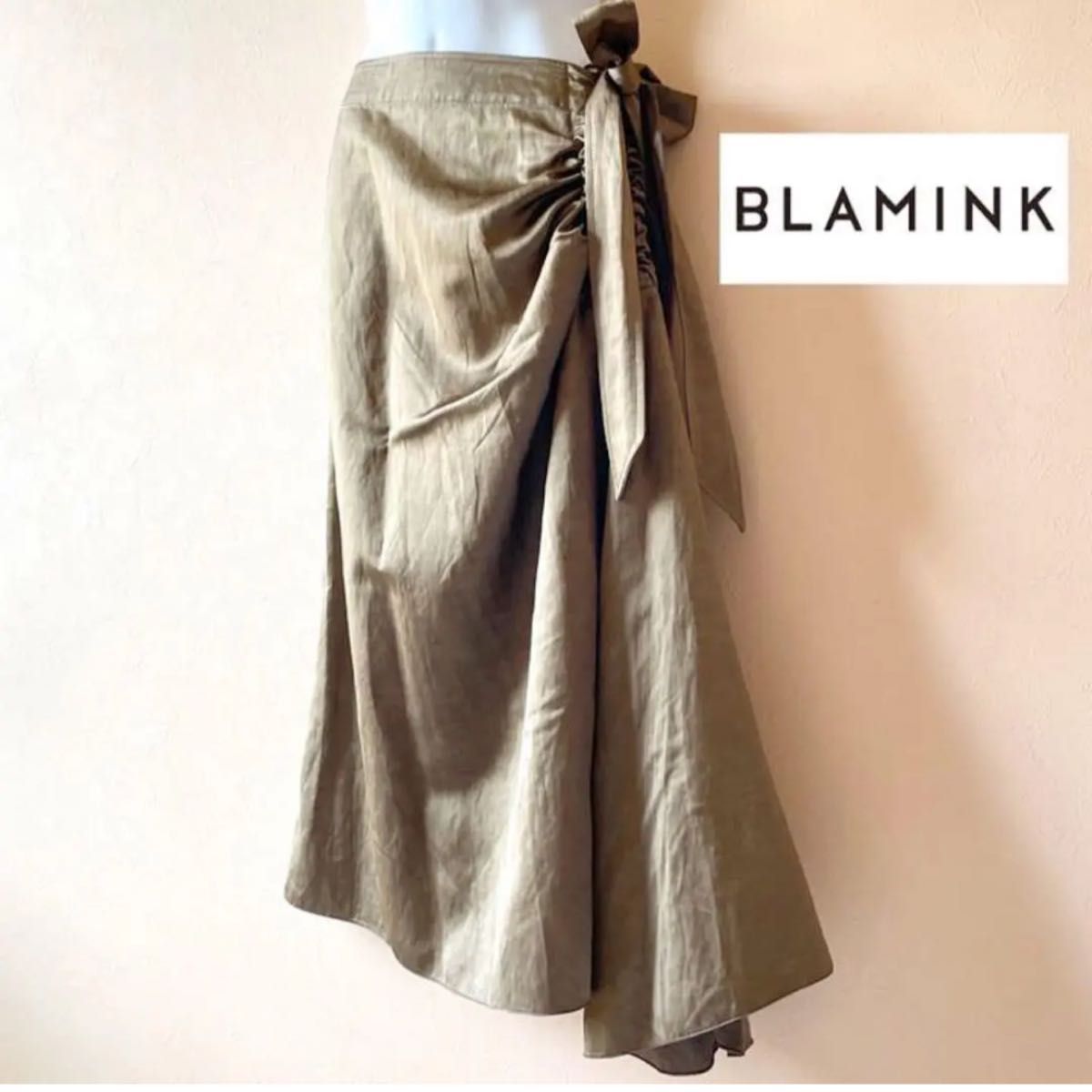 BLAMINK ブラミンク 艶感 アシンメトリー ギャザーラップ風 BLAMINK ブラミンク 艶感 アシンメトリー ギャザーラップ風