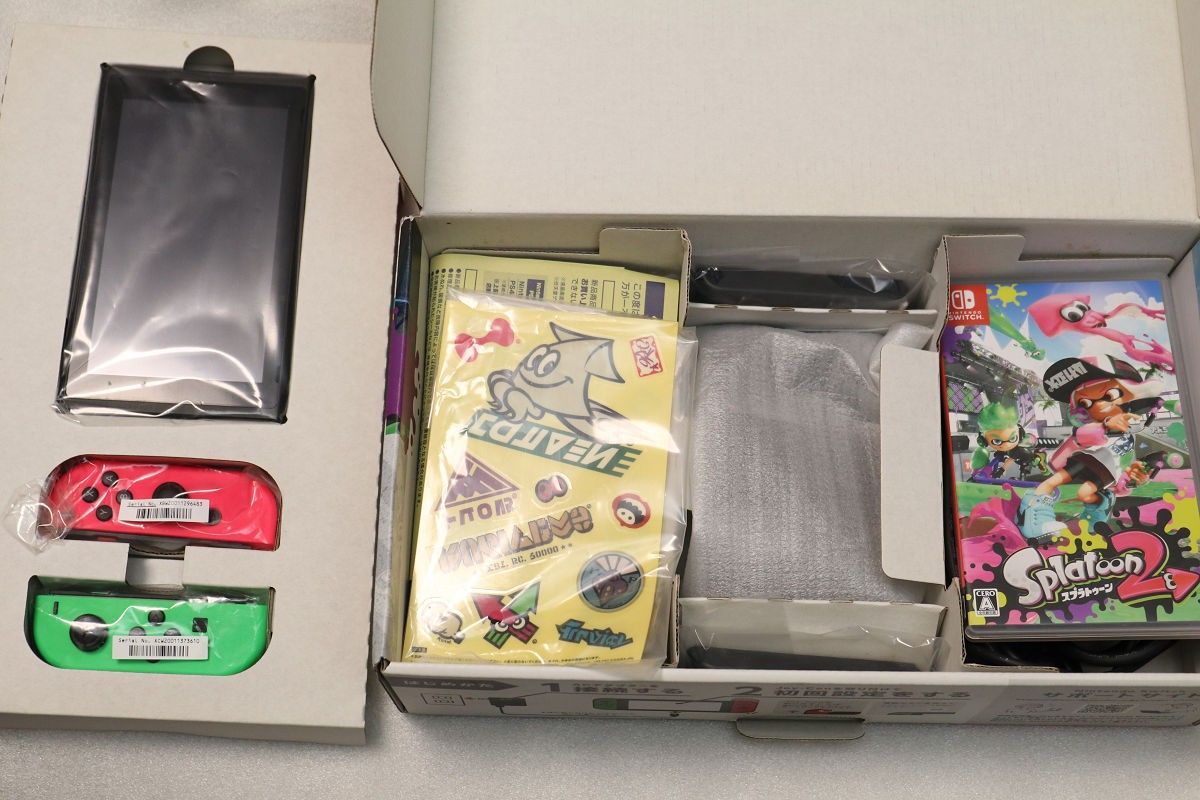 動作品 初期化済み完品 Nintendo Switch スプラトゥーン2セット 動作品 初期化済み完品 Nintendo Switch スプラトゥーン2セット