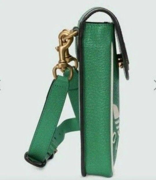 アディダス グッチadidas×GUCCIストラップ付きミニバッグ アディダス グッチadidas×GUCCIストラップ付きミニバッグ