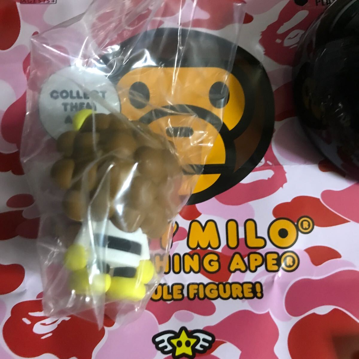 BABY MILO A BATHING APE CAPSULE FIGURE BAPE PLAY ア BABY MILO A BATHING APE CAPSULE FIGURE BAPE PLAY ア