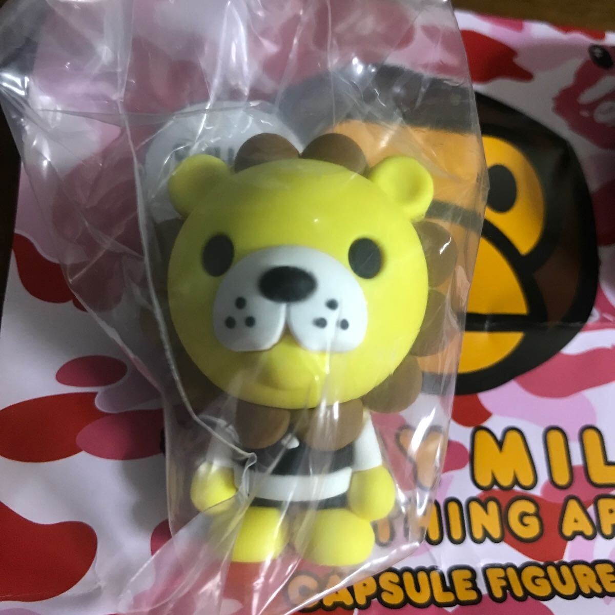 BABY MILO A BATHING APE CAPSULE FIGURE BAPE PLAY ア BABY MILO A BATHING APE CAPSULE FIGURE BAPE PLAY ア
