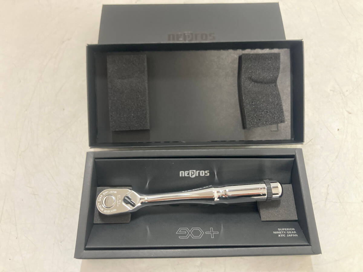 【未使用品】京都機械工具(KTC)ネプロス9.5sq.ラチェットハンドル NBR390A シルバー IT9U8XUTLUFM