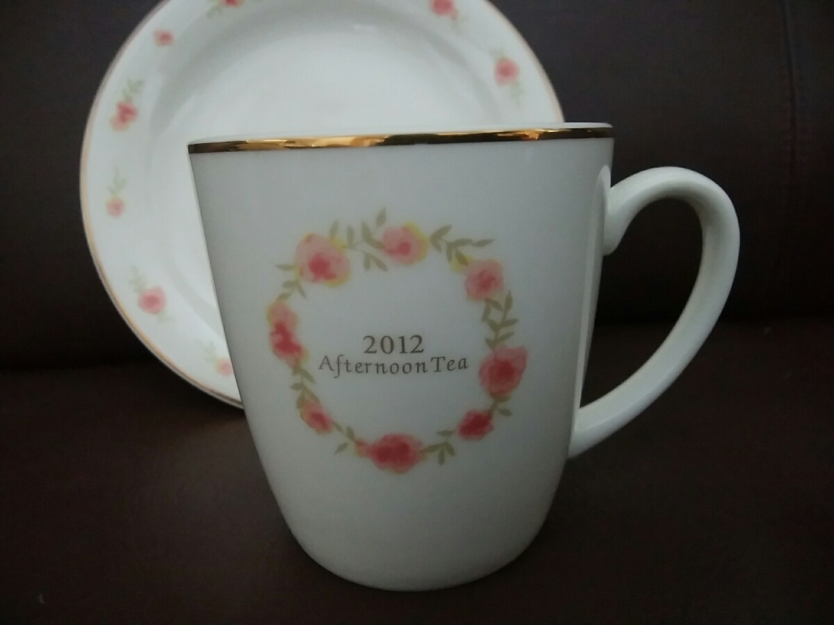 即決◆Afternoon Tea アフタヌーンティ マグカップ＆プレー バラ 花柄◆2012年限定_画像2