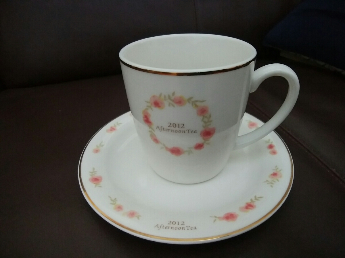 即決◆Afternoon Tea アフタヌーンティ マグカップ＆プレー バラ 花柄◆2012年限定_画像5