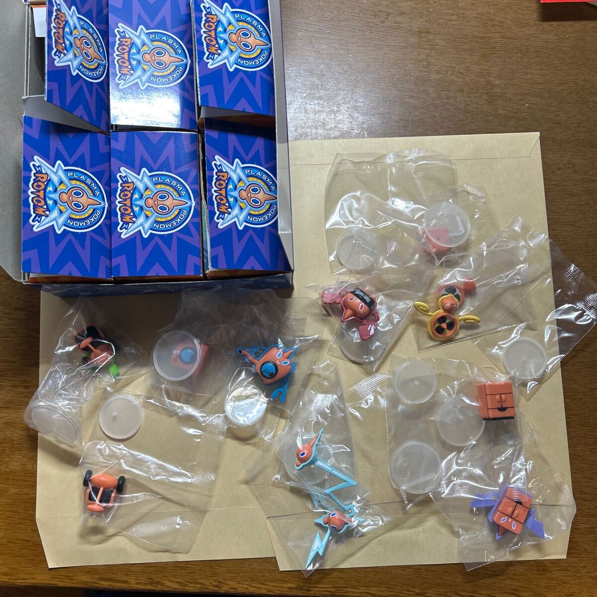 ポケモンセンター ロトム フィギュアコレクション ロトム 全6種 ポケモンセンター ロトム フィギュアコレクション ロトム 全6種