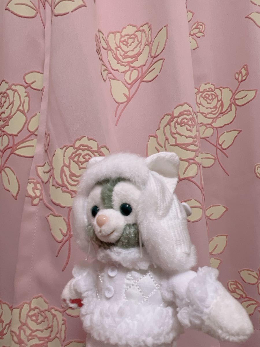 ディズニー ステラルー ぬいぐるみバッジ ホワイトウィンター ディズニー ステラルー ぬいぐるみバッジ ホワイトウィンター