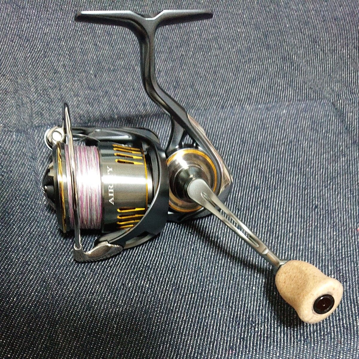 極美品 DAIWA ダイワ 23エアリティLT2500S-XH コルクノブ 極美品 DAIWA ダイワ 23エアリティLT2500S-XH コルクノブ