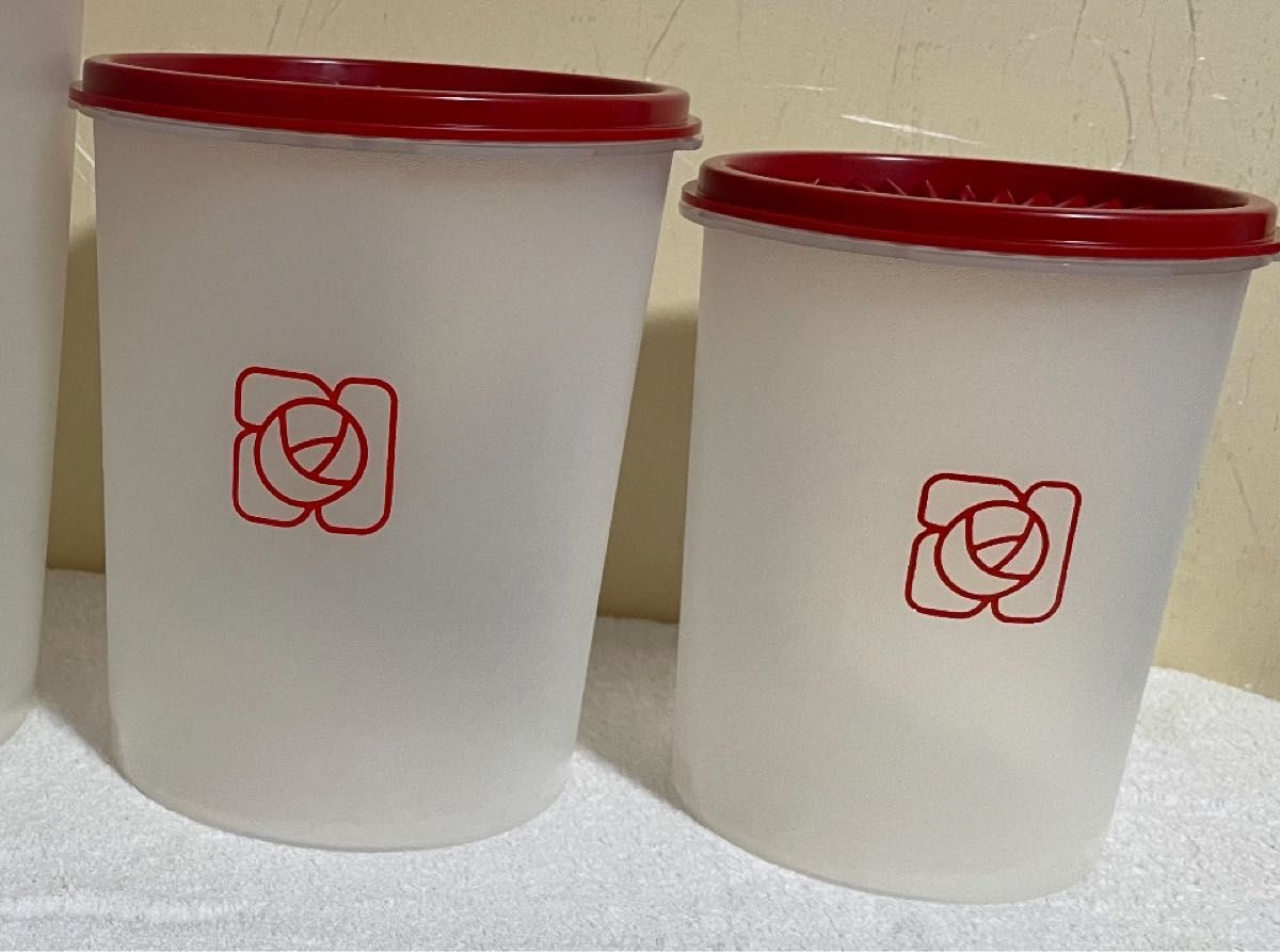 美品》タッパーウェア Tupperware マキシデコレーター 3個セット 美品》タッパーウェア Tupperware マキシデコレーター 3個セット