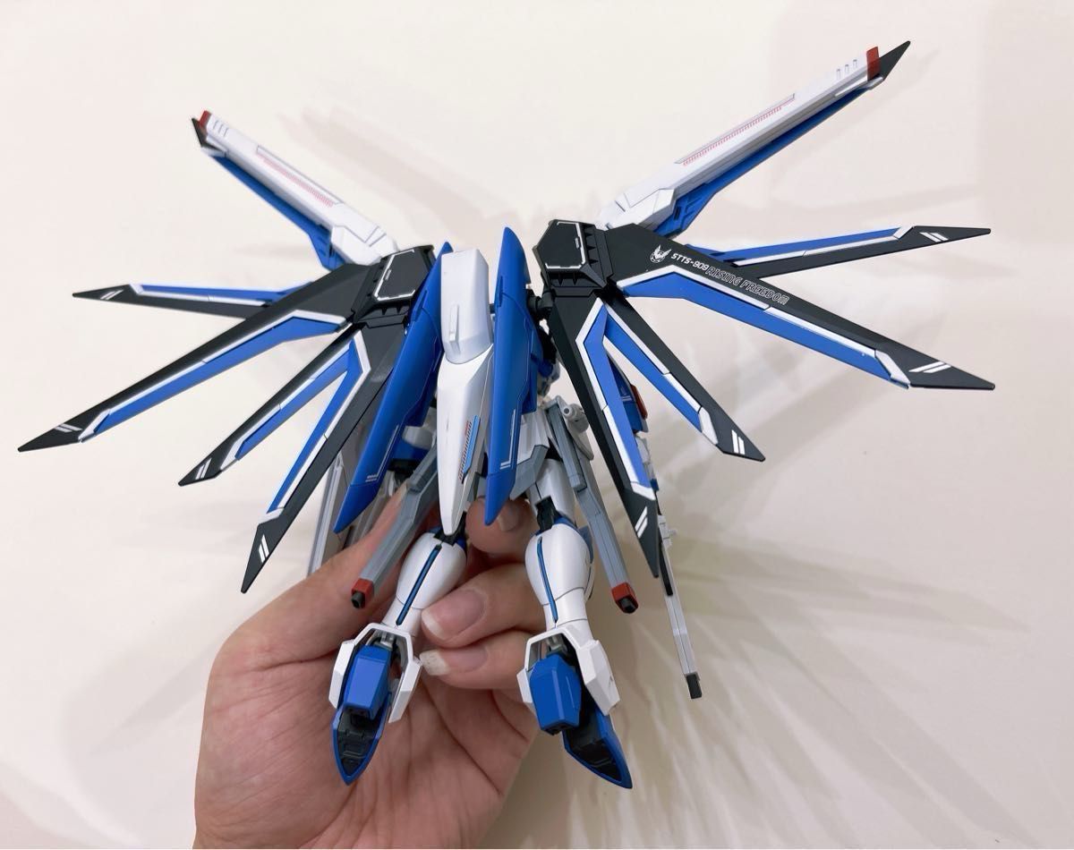 極美品・塗装済】ガンダムSEED FREEDOM ライジングフリーダム 極美品・塗装済】ガンダムSEED FREEDOM ライジングフリーダム