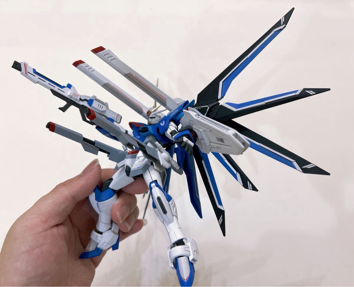 極美品・塗装済】ガンダムSEED FREEDOM ライジングフリーダム 極美品・塗装済】ガンダムSEED FREEDOM ライジングフリーダム