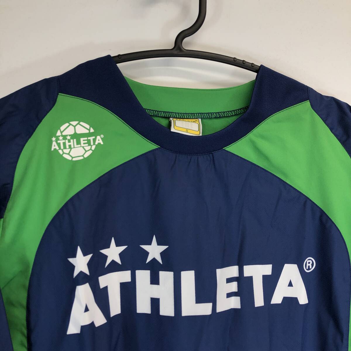 アスレタ ATHLETA ナイロンセットアップ ピステ Sサイズ アスレタ ATHLETA ナイロンセットアップ ピステ Sサイズ