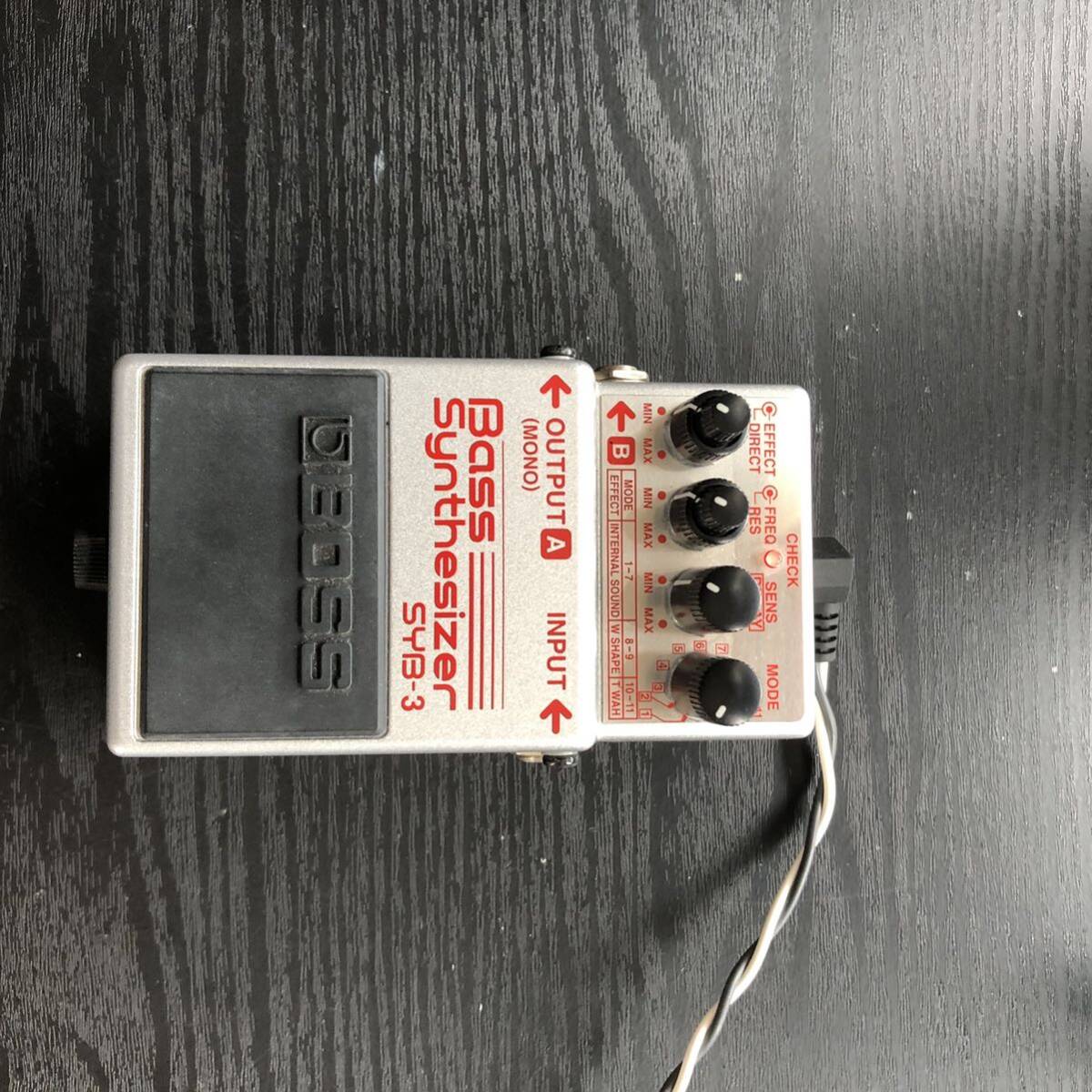 BOSS SYB-3 ベースシンセサイザー