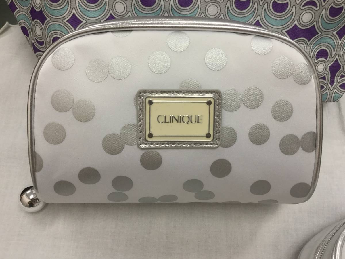 CLINIQUE Clinique pouch 4 point set 