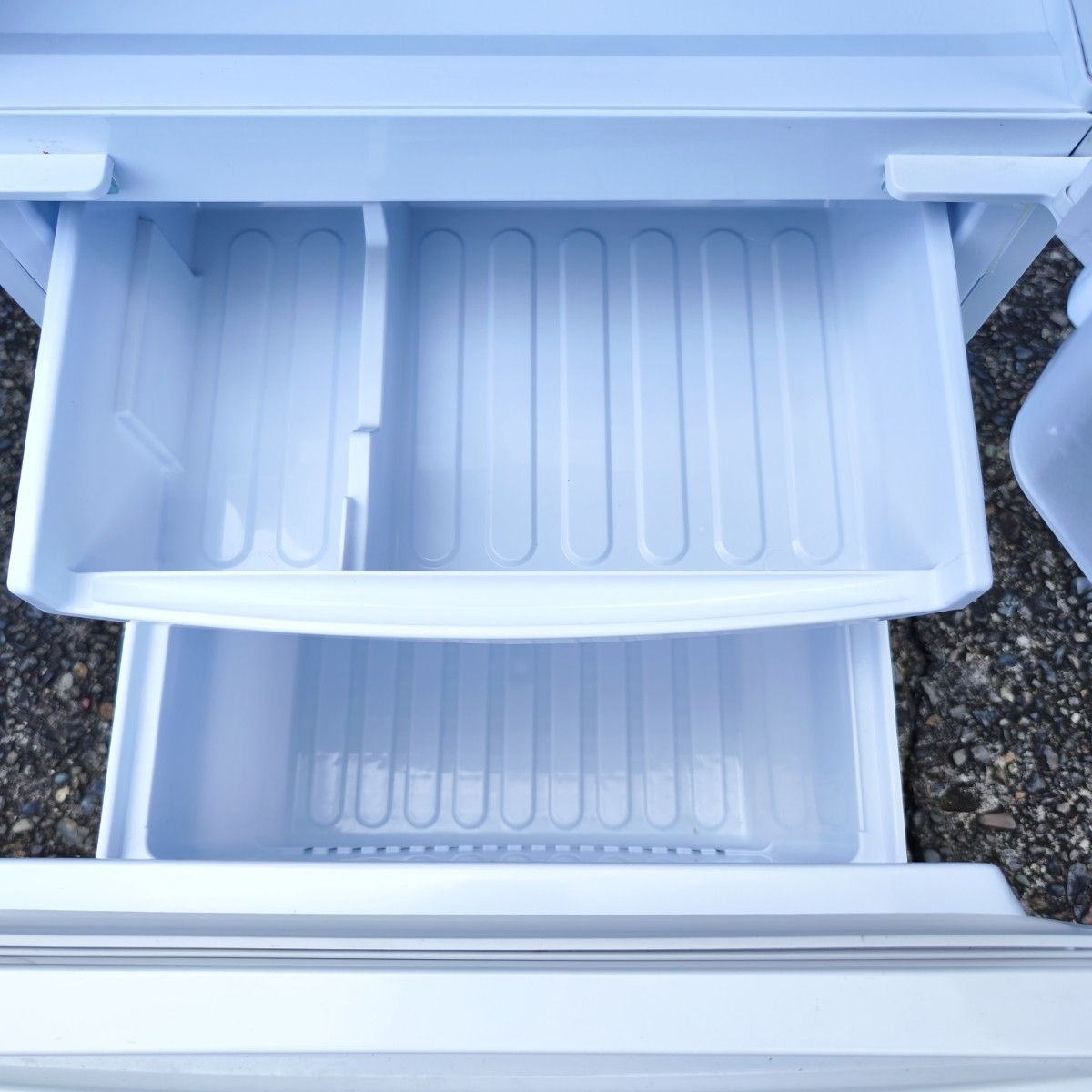 シャープ 冷蔵庫 137L つけかえどっちもドア ホワイト 除菌清掃 シャープ 冷蔵庫 137L つけかえどっちもドア ホワイト 除菌清掃