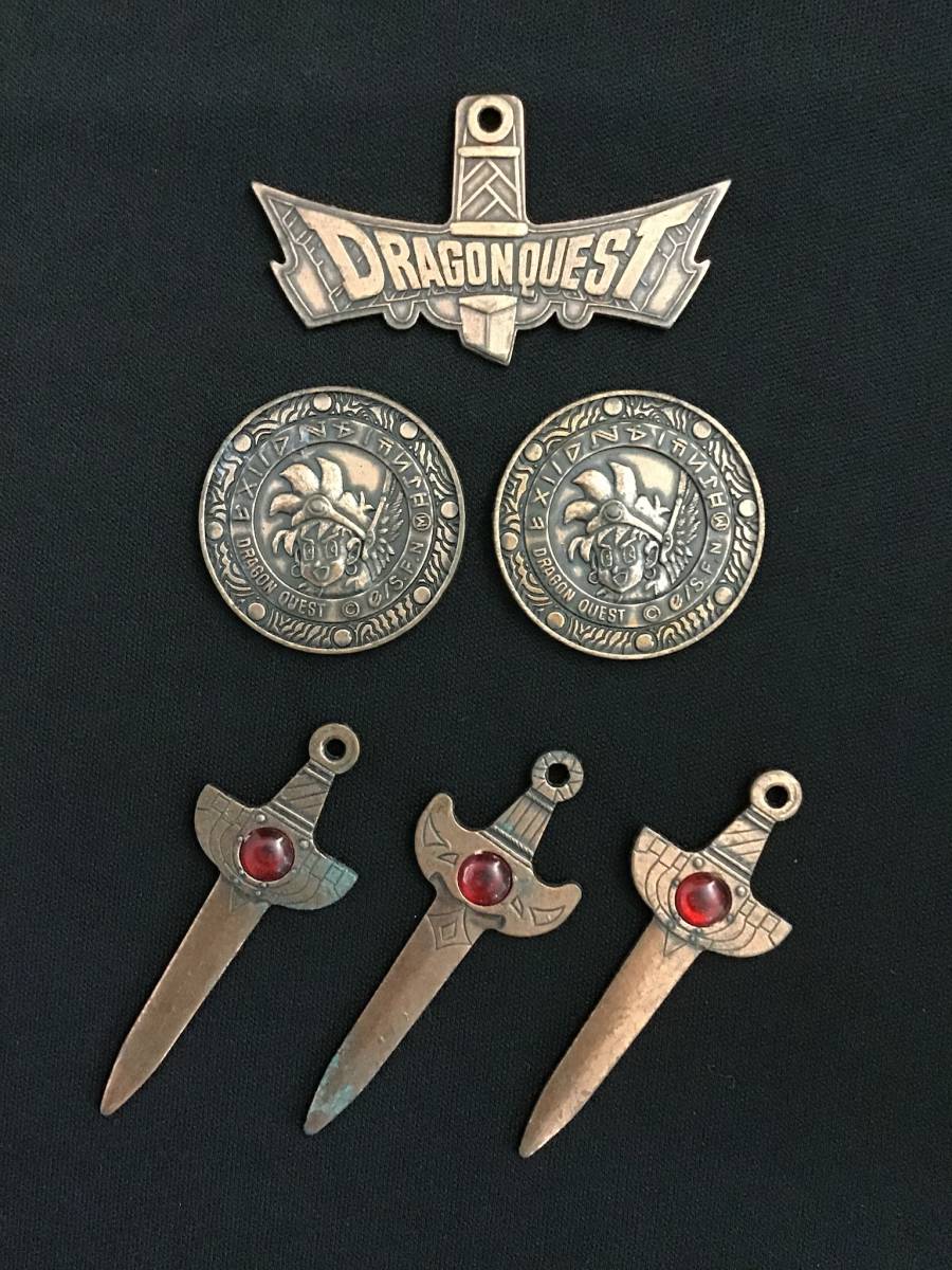 [ Dragon Quest ]a bell legend metal plate 4 kind 6 point 