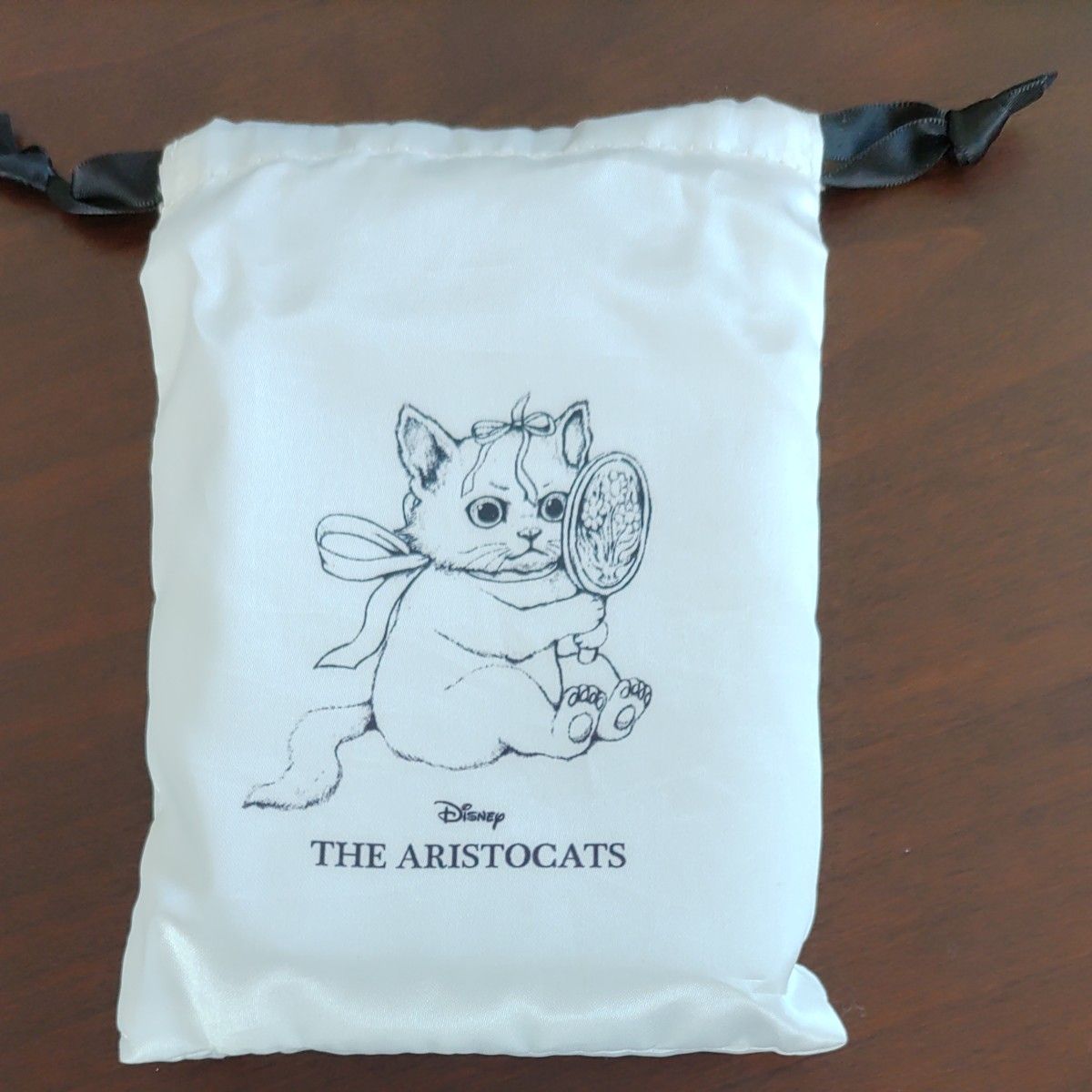 ヒグチユウコ おしゃれキャットマリー ディズニー コラボ 財布 ヒグチユウコ おしゃれキャットマリー ディズニー コラボ 財布