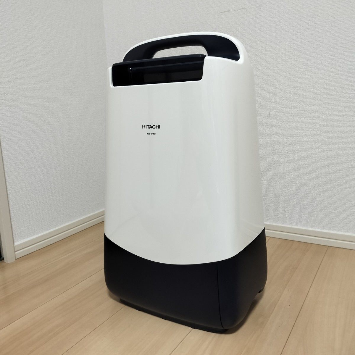 美品】HITACHI 日立 衣類乾燥 除湿機 HJS-DR601デシカント式 美品】HITACHI 日立 衣類乾燥 除湿機 HJS-DR601デシカント式