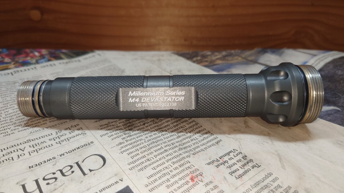 Yahoo!オークション - 【美品】SUREFIRE M4 Devastator Yahoo!オークション - 【美品】SUREFIRE M4 Devastator