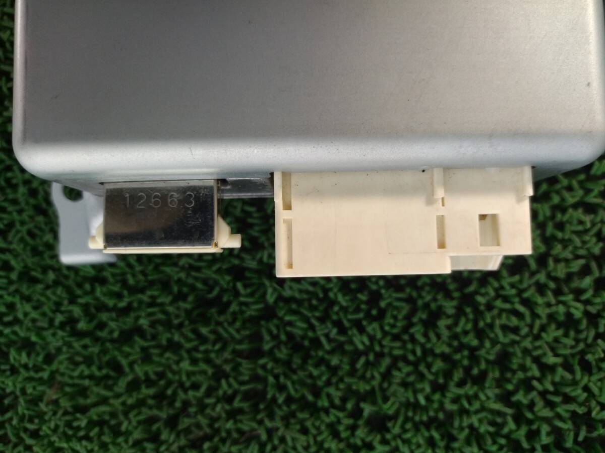 item_image_10