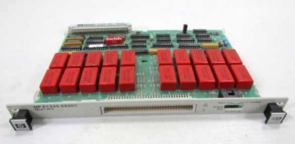 E1345A 16チャネル低オフセット・リレー・マルチプレクサ E1345A 16チャネル低オフセット・リレー・マルチプレクサ