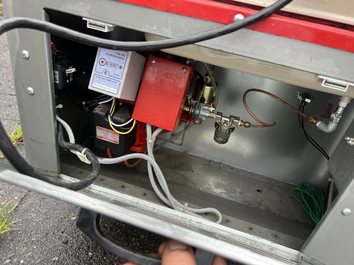 ヒルコ 100V/灯油 移動式 融雪機 融雪王 太郎HR-1500-40GA 中古 ヒルコ 100V/灯油 移動式 融雪機 融雪王 太郎HR-1500-40GA 中古