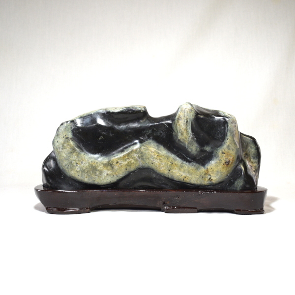 . камень оценка камень .. предмет шт. имеется примерно 3.8kg амулет . исключая . сделано в Японии интерьер змея камень [c1-t-51]