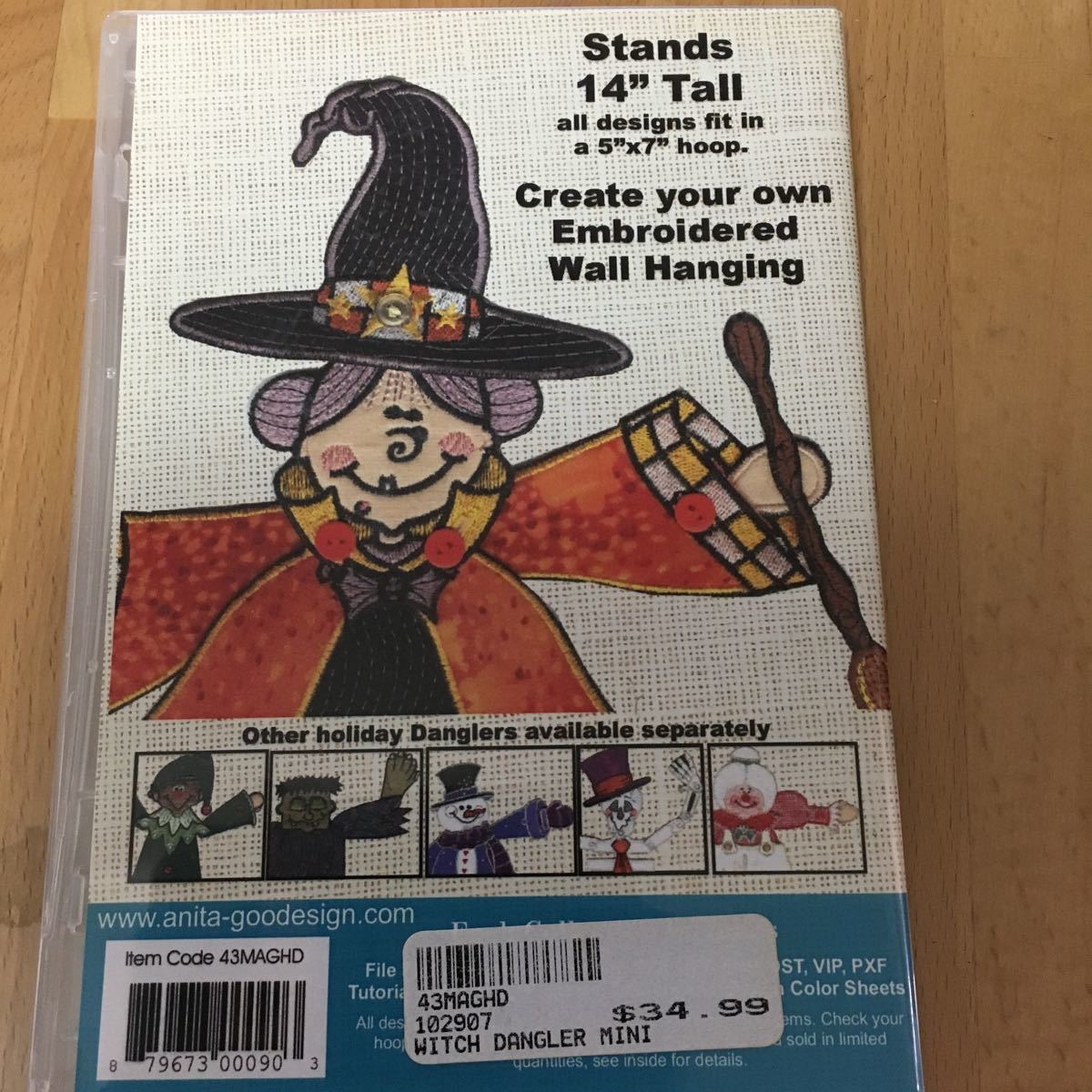 CD-ROM刺繍データAnita Goodesign Witch Dangler 魔女の飾りのデータ(刺しゅうカード、刺繍カードではありません）_画像2