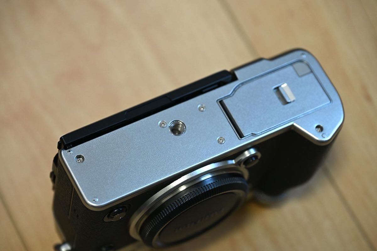 FUJIFILM X-T5 ミラーレスカメラ ボディ(シルバー)|Yahoo FUJIFILM X-T5 ミラーレスカメラ ボディ(シルバー)|Yahoo