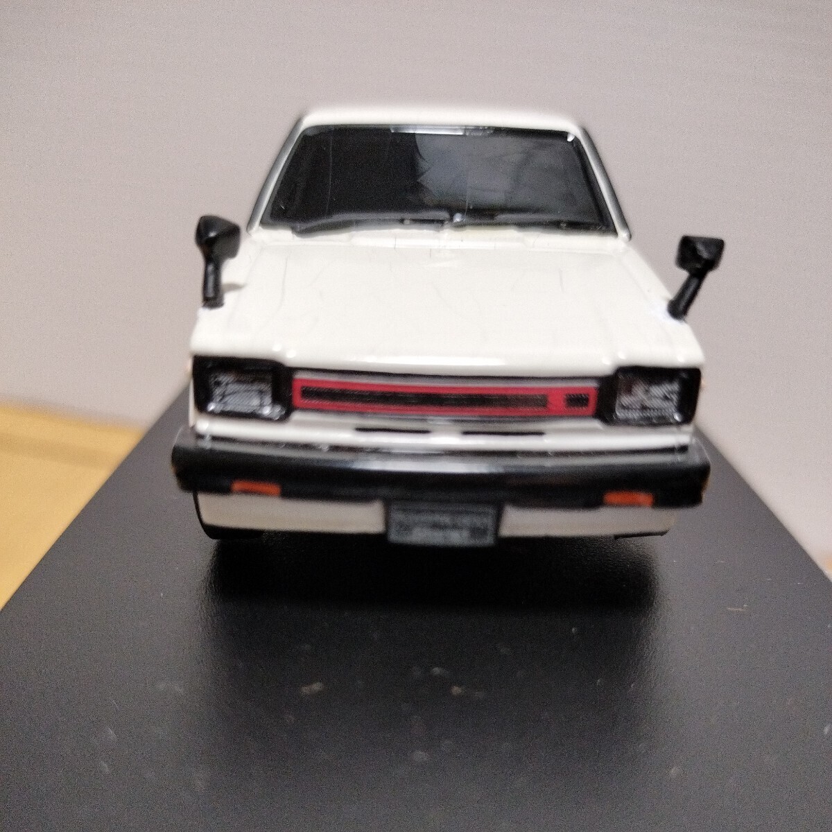 スカイネット【1/43 スターレット】※塗装劣化あり白 1980 スカイネット【1/43 スターレット】※塗装劣化あり白 1980