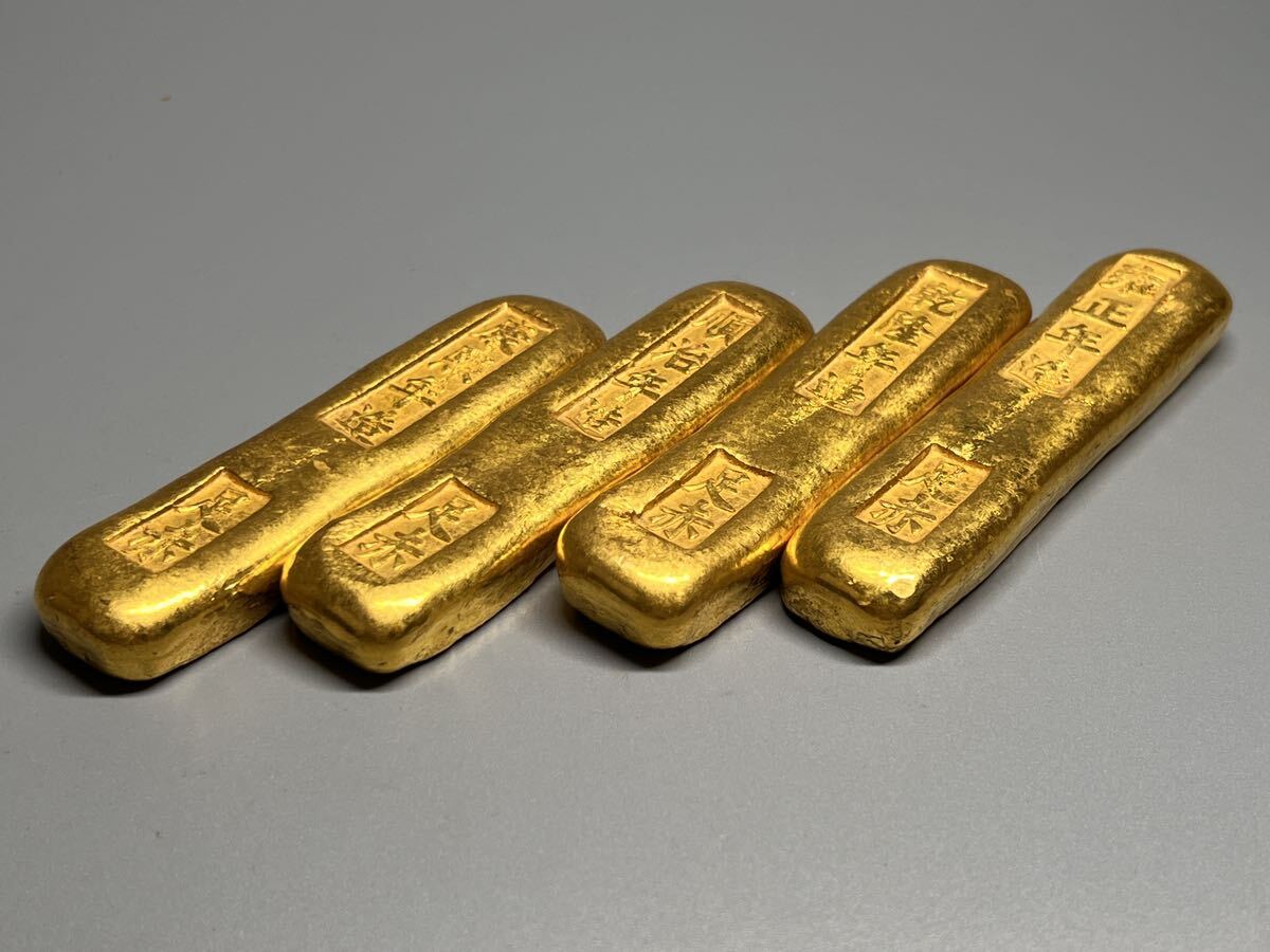 中国古金 金錠 金塊 在銘 大清古銭 足赤 厚重 置物 金色