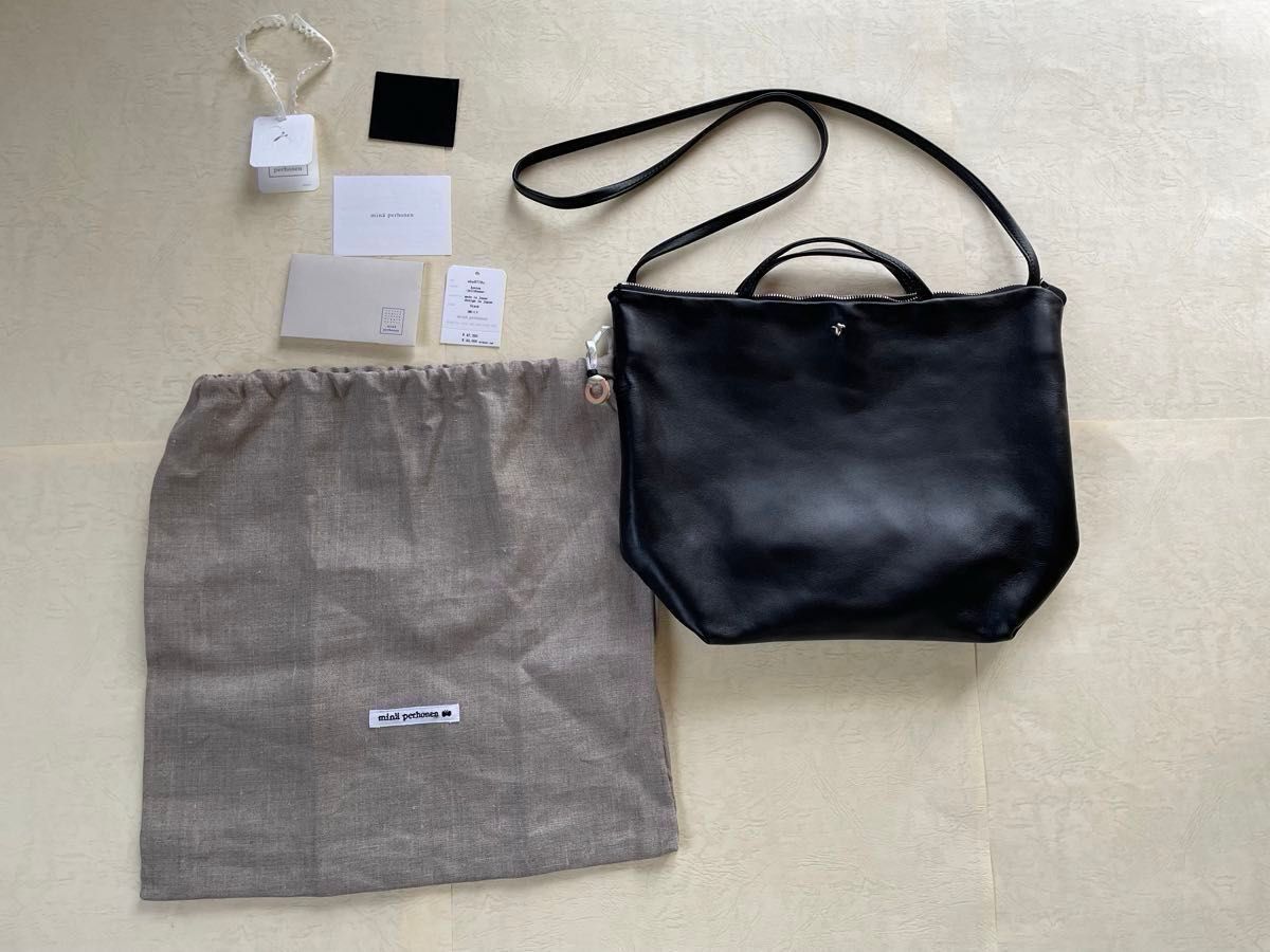 新品・未使用】ミナペルホネン kostea M ショルダーバッグ 新品・未使用】ミナペルホネン kostea M ショルダーバッグ