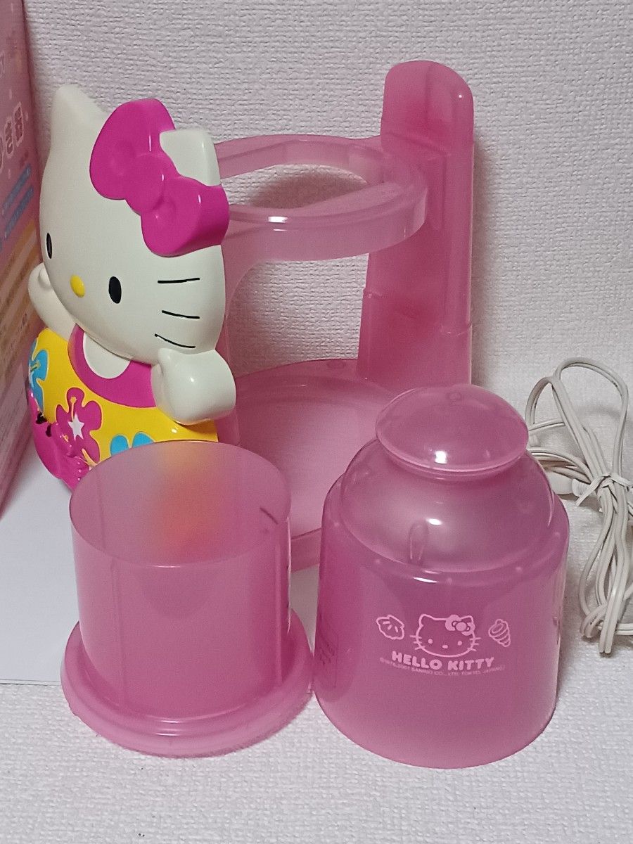 送料無料◆2025新品  ハローキティ 電気 氷かき器 電動かき氷器 押すだけでラクラク その他
