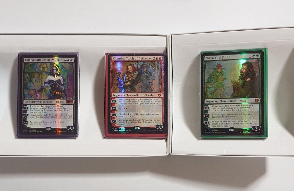 MTG SDCCプレインズウォーカーセット2018 未開封品 FOIL 英語版 MTG SDCCプレインズウォーカーセット2018 未開封品 FOIL 英語版