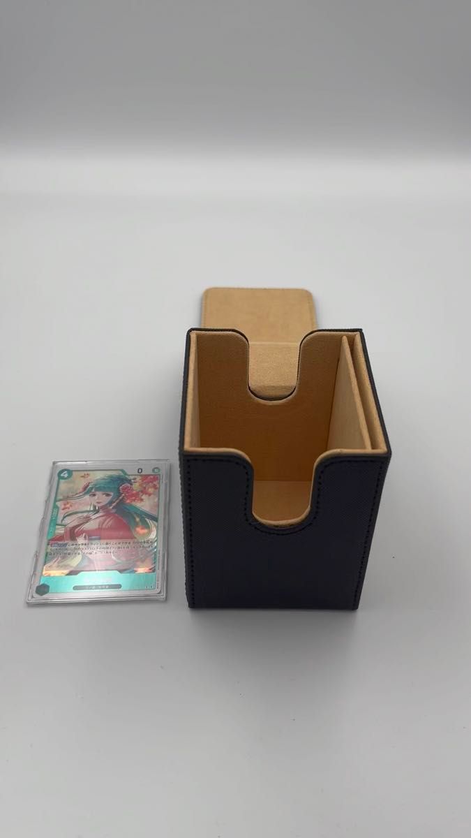 「G1G1」トレカデッキケース(ストレージボックス、デッキホルダー)イエロー