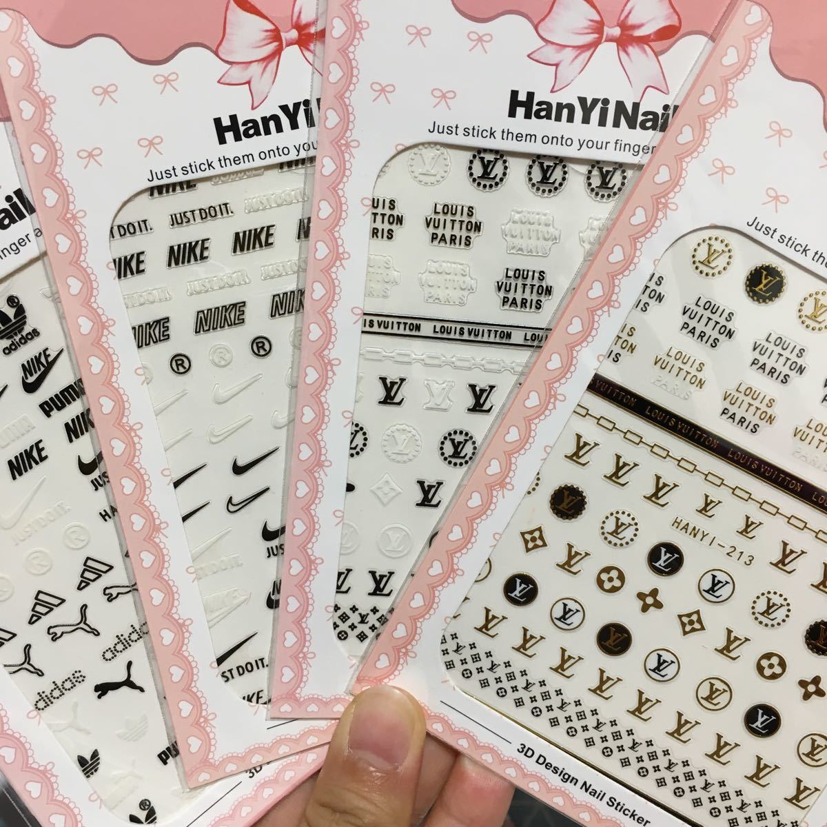 ヤフオク ネイルシール モノクロ 白黒 ゴールド メタル 金