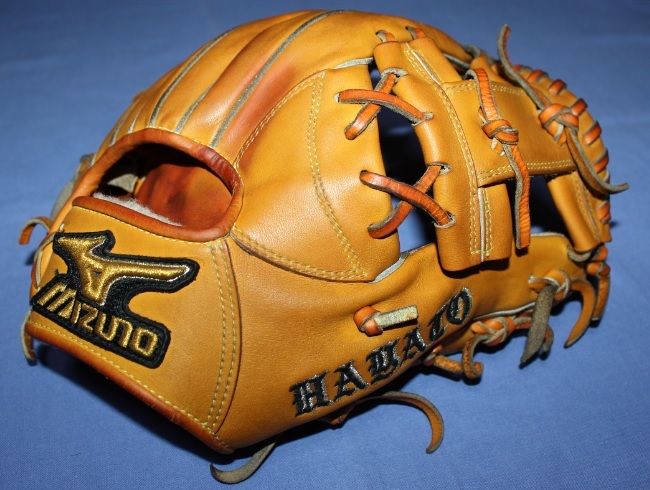 23800円 阪神タイガース 46 鶴直人選手 実使用 グラブ 支給品 23800円 阪神タイガース 46 鶴直人選手 実使用 グラブ 支給品