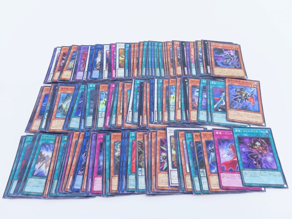  б/у товар * Yugioh kila1000 листов и больше продажа комплектом ( super * Ultra несколько большее количество ) * Dub . большое количество 5-2*5648K