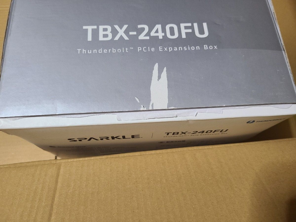 SPARKLE TBX-240FU Thunderbolt 3対応 外付け拡張ボックス SPARKLE TBX-240FU Thunderbolt 3対応 外付け拡張ボックス