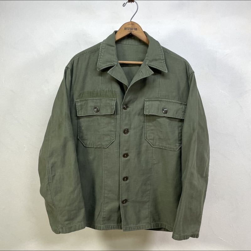 美品 50s 米軍実物 OG-107 1st 初期 筒袖 茶ボタン SMALL 程度 美品 50s 米軍実物 OG-107 1st 初期 筒袖 茶ボタン SMALL 程度