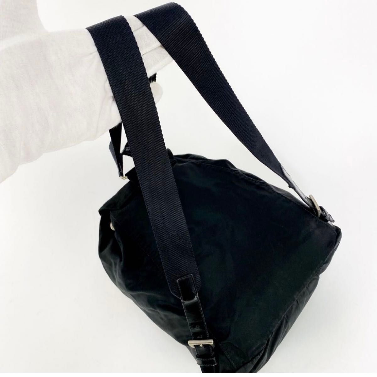 PRADA プラダ リュックサック バッグパック ナイロン三角ロゴ PRADA プラダ リュックサック バッグパック ナイロン三角ロゴ