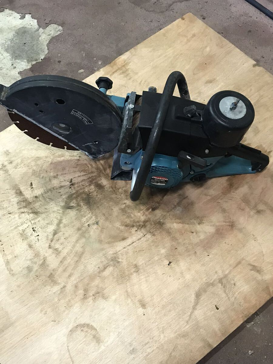makita マキタ DPC7000 エンジンカッタ 305mm コンクリート makita マキタ DPC7000 エンジンカッタ 305mm コンクリート